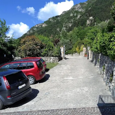Apartment Lancillotto In Visio Tremosine